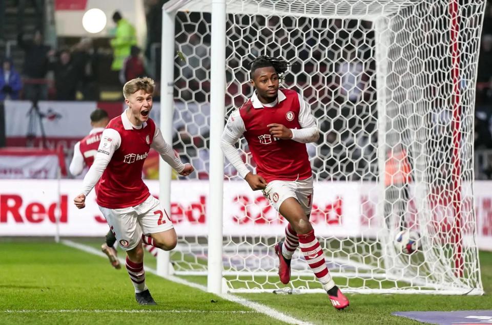 属于城市足, jnv, 明星球员安