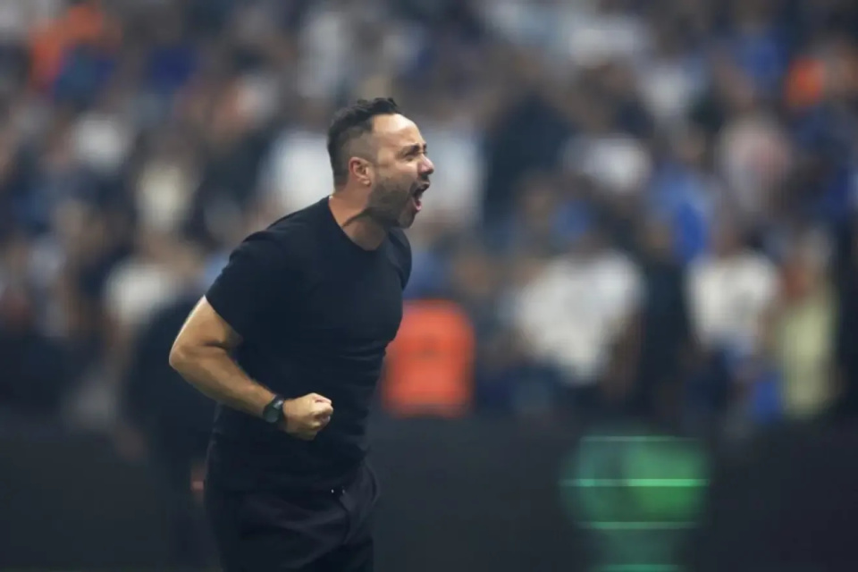 仅比巴黎圣, 到满意